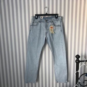 Levi’s Straight Light Wash Jean NWT